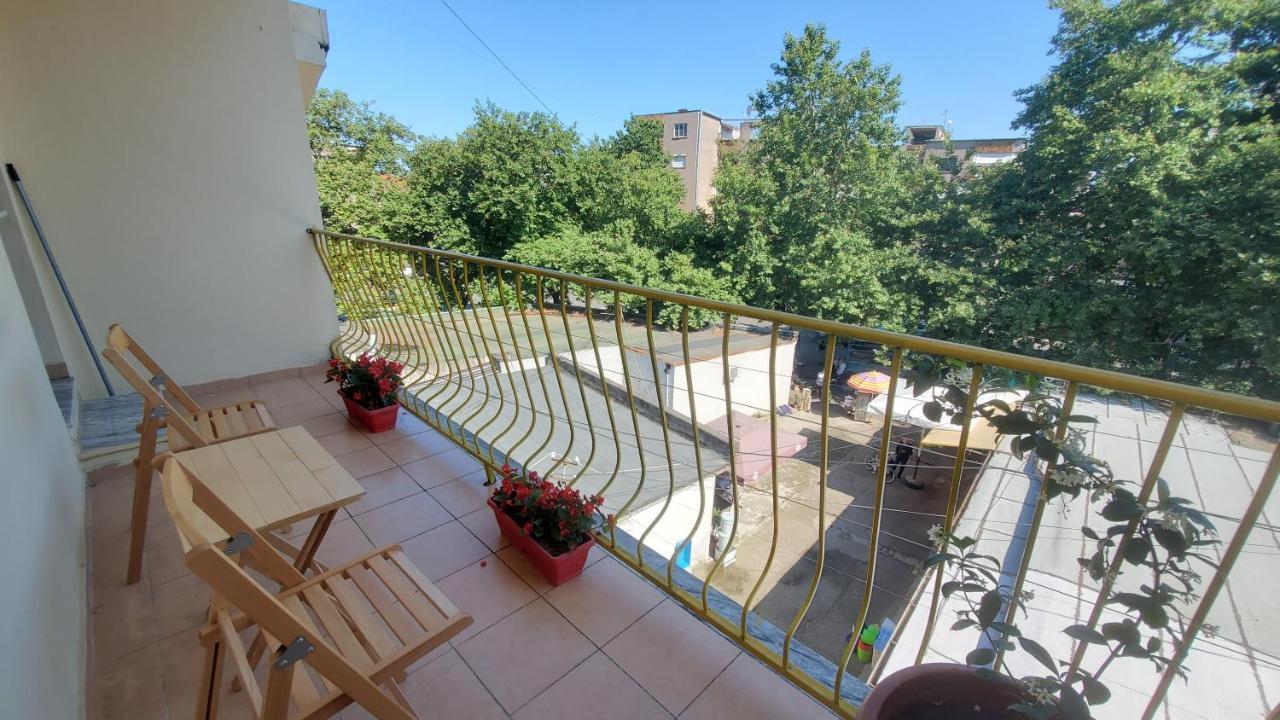 Traveler Hostel Шкодер Экстерьер фото