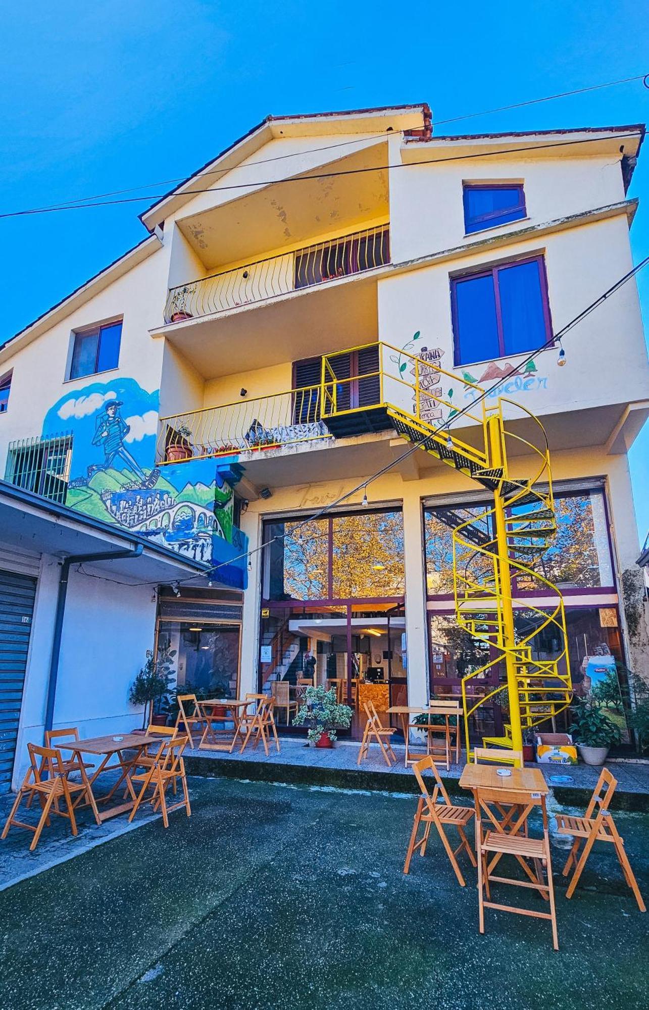 Traveler Hostel Шкодер Экстерьер фото