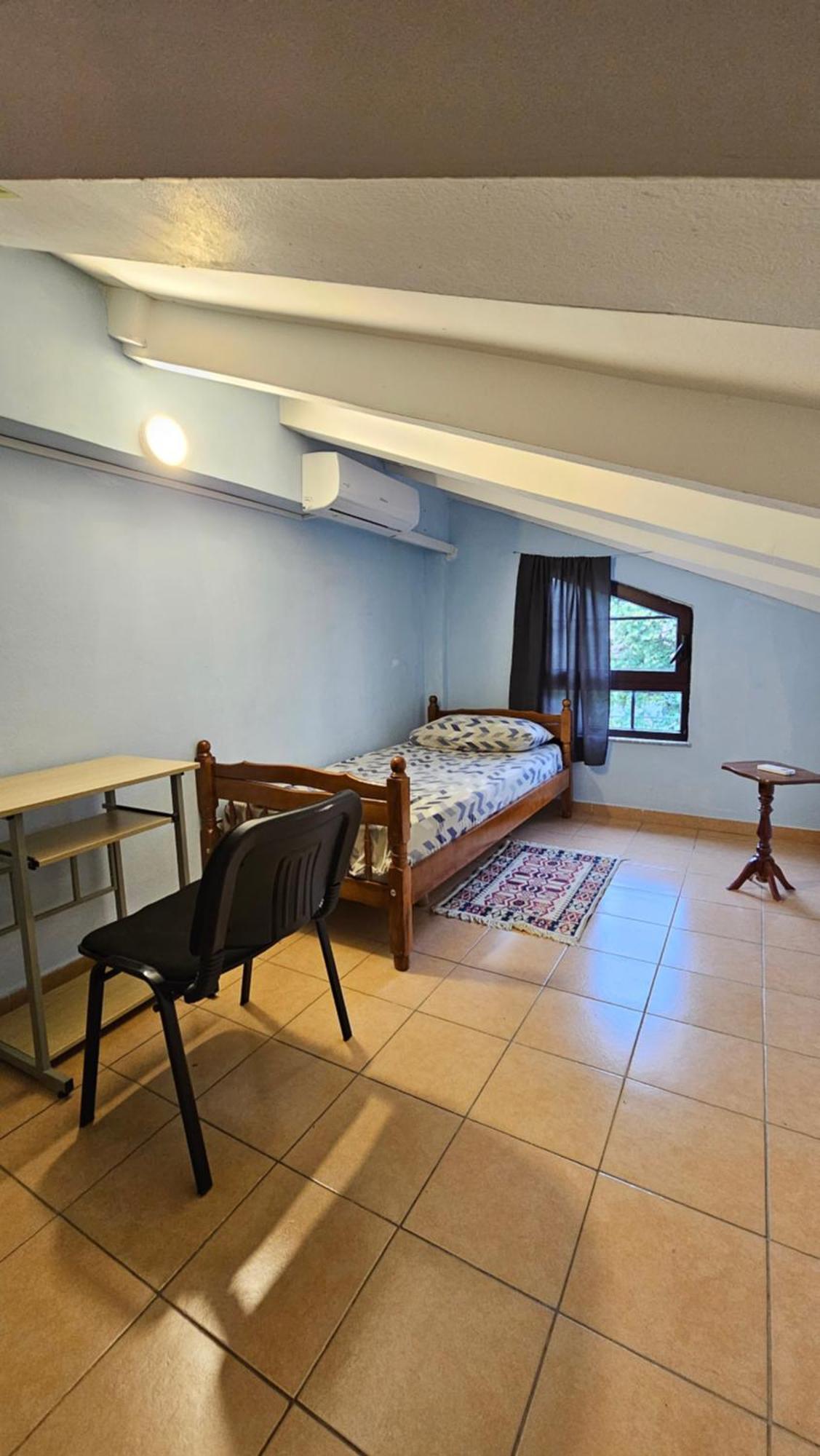 Traveler Hostel Шкодер Экстерьер фото